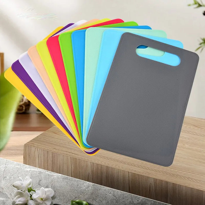 Interelements Robust &amp; Heat-Resistant Cutting Board – Perfect for Home and Professional Chefs