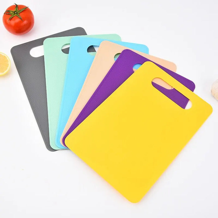 Interelements Robust &amp; Heat-Resistant Cutting Board – Perfect for Home and Professional Chefs